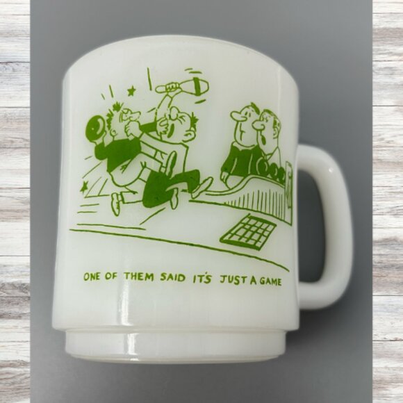 Vintage 1970s Bowlers Mug - Picture 3 of 6